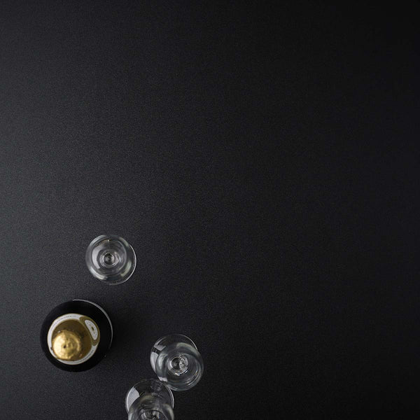 black desk top